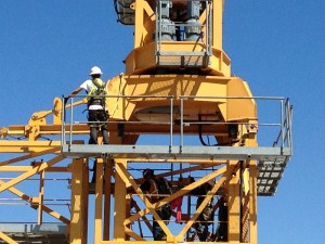 Brewer Crane workers focused on Construction Safety